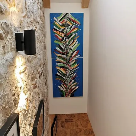 Πανσιόν House Bava 4*