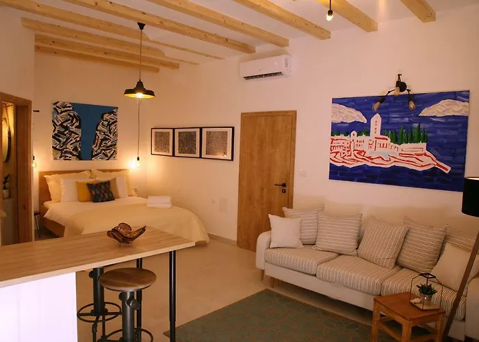 House Bava 4*